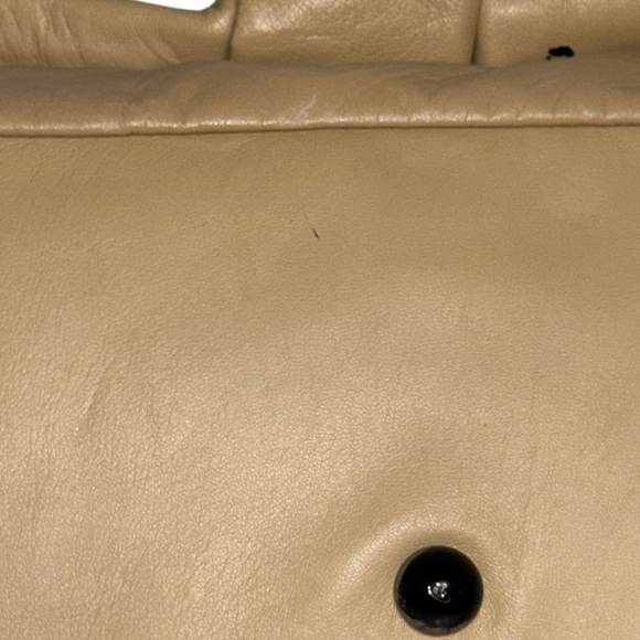 Valentino Garavani Beige Leather Rose Tote - Picture 9 of 16